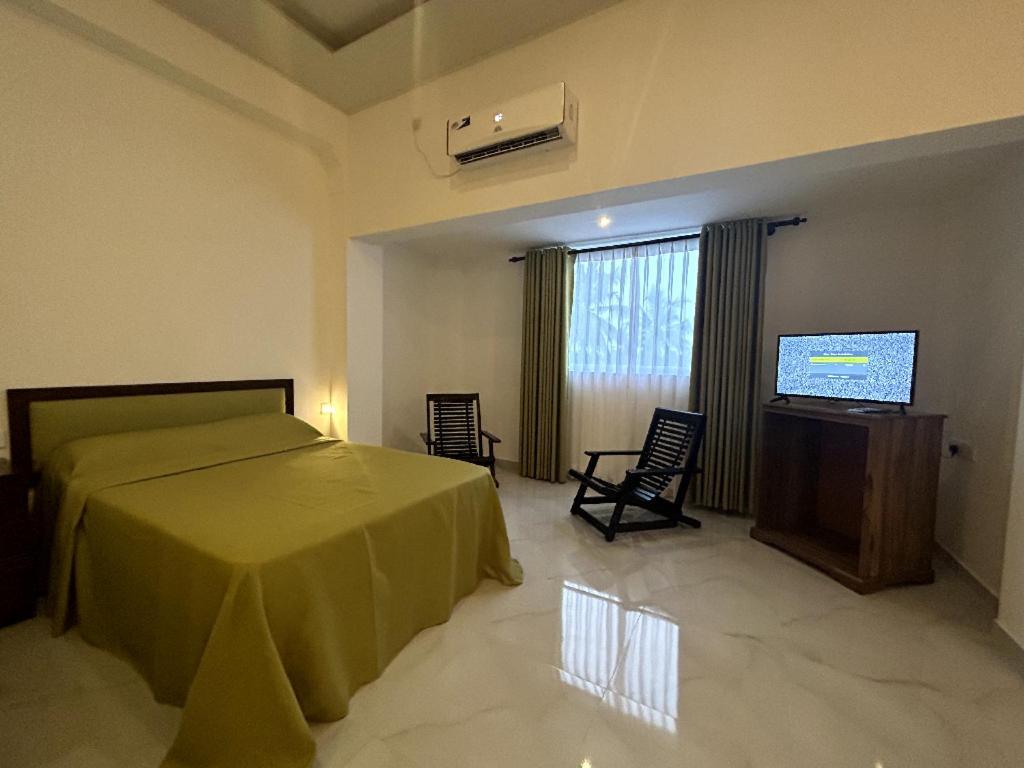 K And K Country Resort Minuwangoda Esterno foto