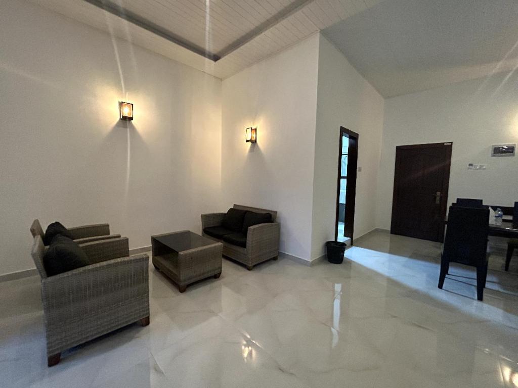 K And K Country Resort Minuwangoda Esterno foto