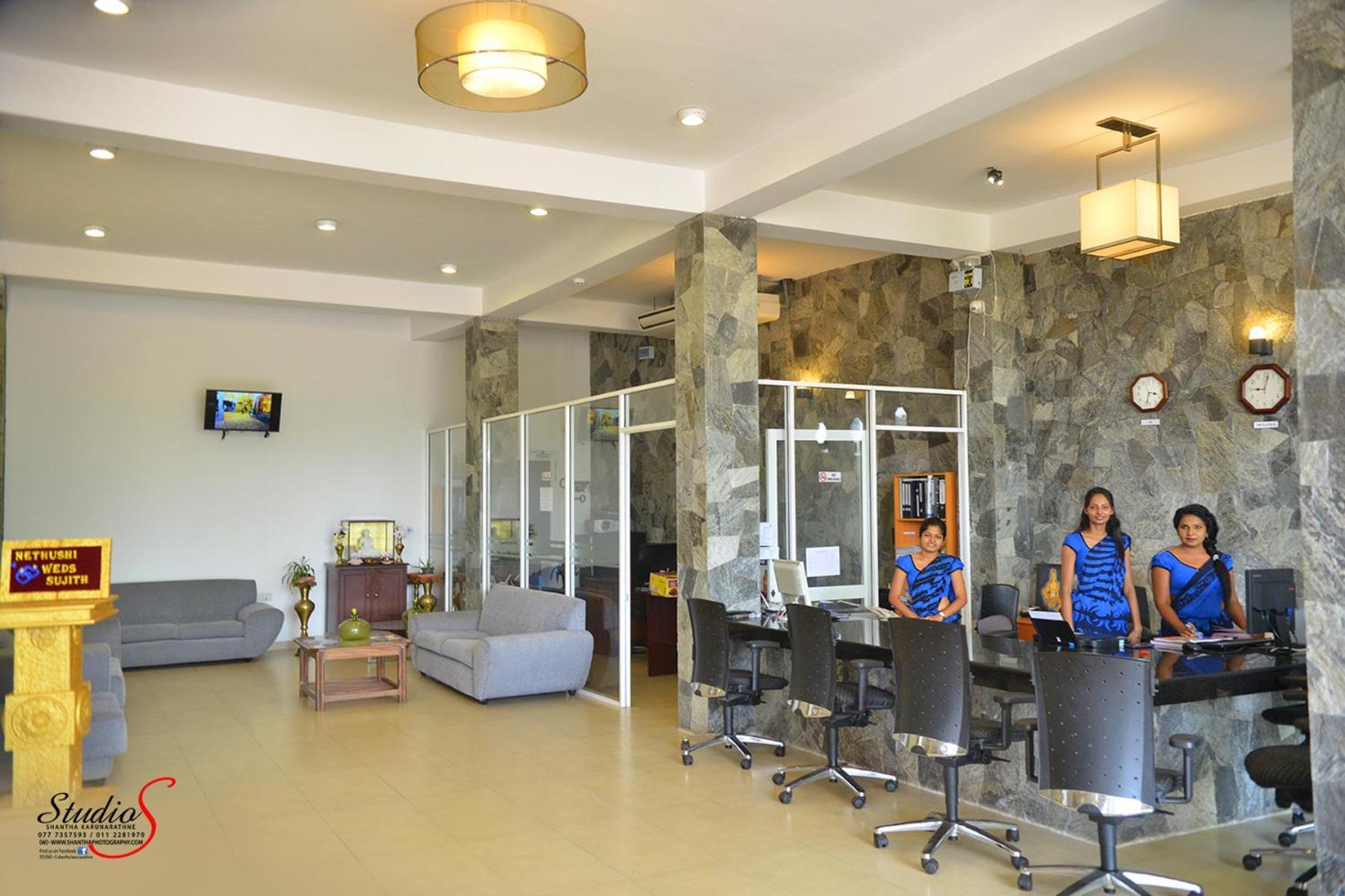 K And K Country Resort Minuwangoda Esterno foto